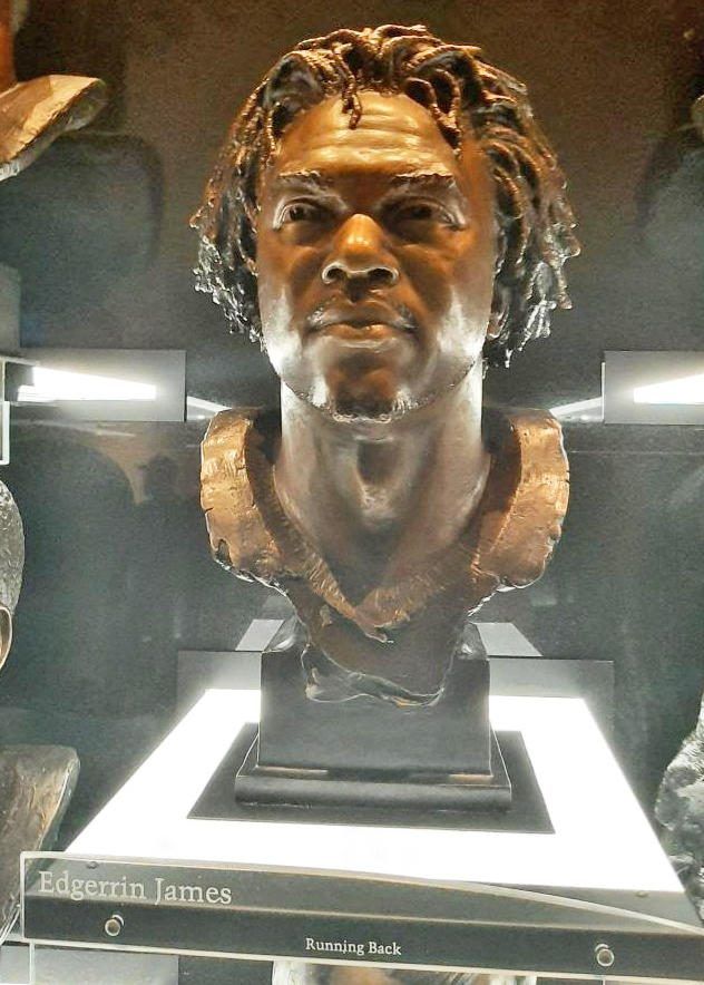 Telling backstory to a Hall of Famer