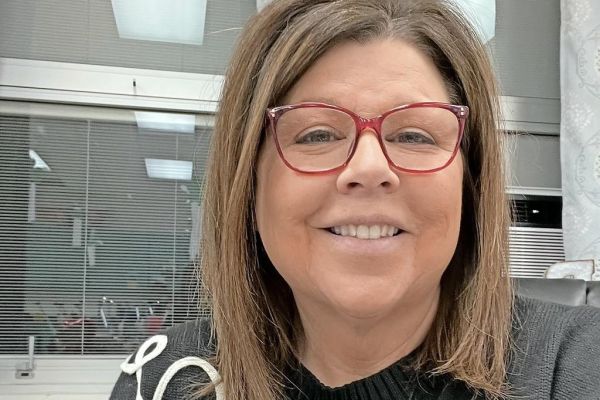 Blochlinger closes book on teaching career