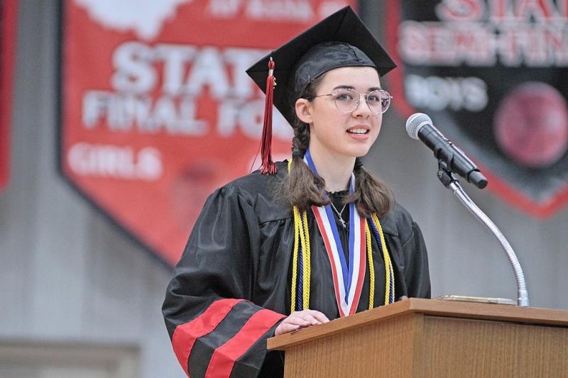 Faith a central focus for Hiland valedictorian, salutatorian