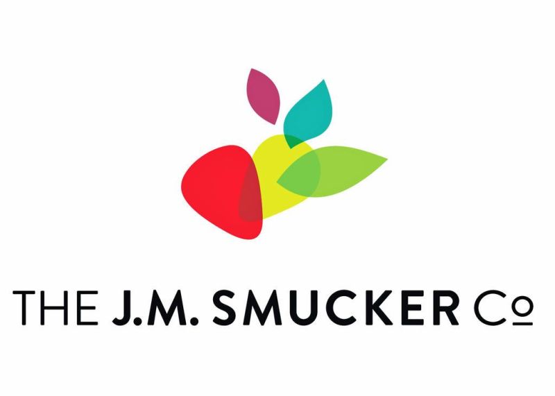J.M. Smucker agrees to purchase Hostess Brands