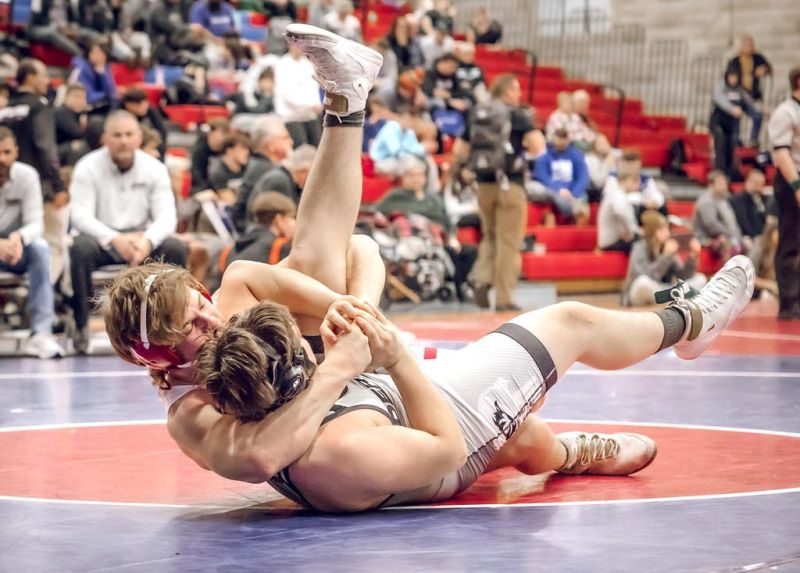 Knights put 9 wrestlers on podium at home tournament
