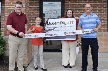 ModernEdge IT celebrates opening with ribbon cutting