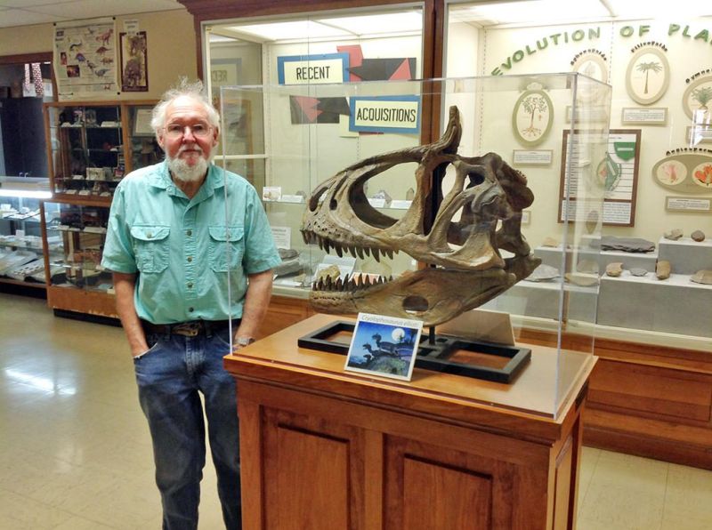 Paleontologist to visit Millersburg library