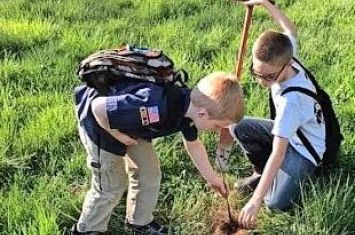 Scouts celebrate 5 years of Earth Day service projects