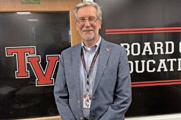 Tuscarawas Valley BOE accepts resignation of longtime member