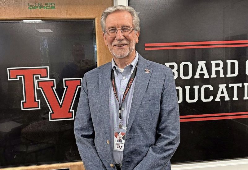 Tuscarawas Valley BOE accepts resignation of longtime member
