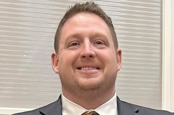 Wooster High hires Leek as new head football coach