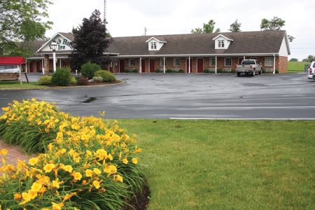 Dutch Host Inn